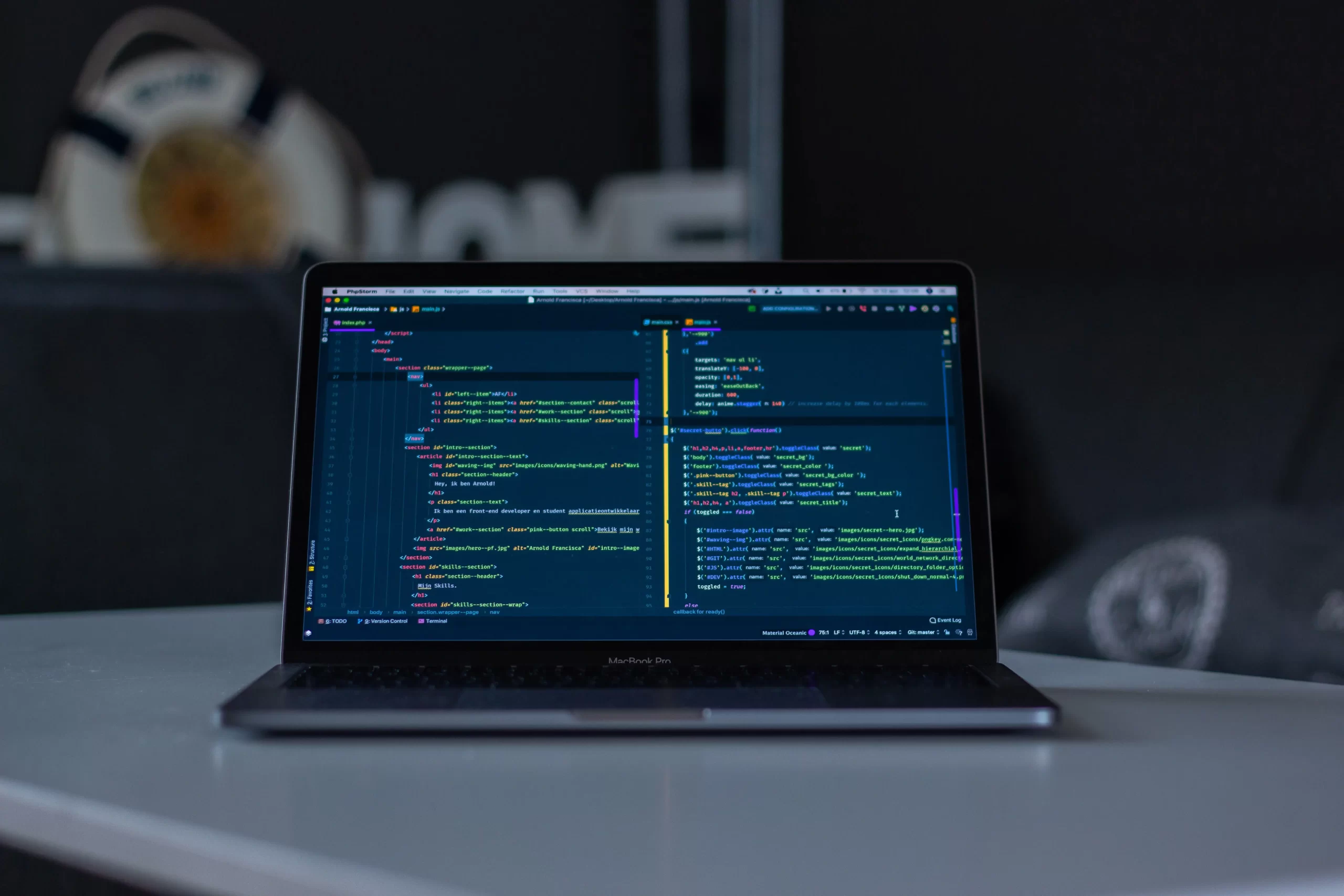 arnold-francisca-FBNxmwEVpAc-unsplash bengkel-ti